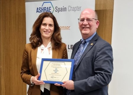 Italsan recibe el Diploma de Patrocinador Gold del ASHRAE Spain Chapter entrega-diploma-ashrae-spain-chapter